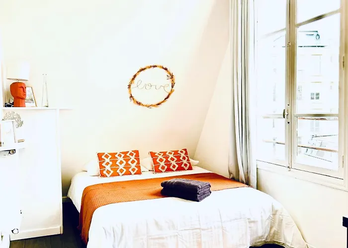 Cosy Place Entre L'arc De Triomphe Et Les Champs-élysées